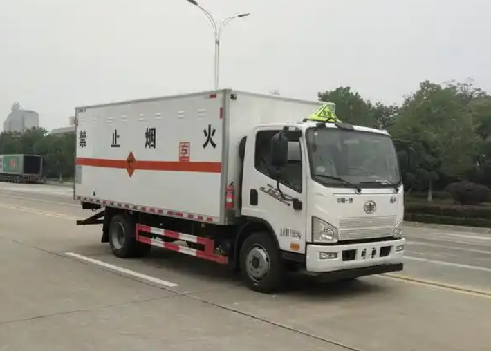 安徽爆破器材运输车可以上高速吗？